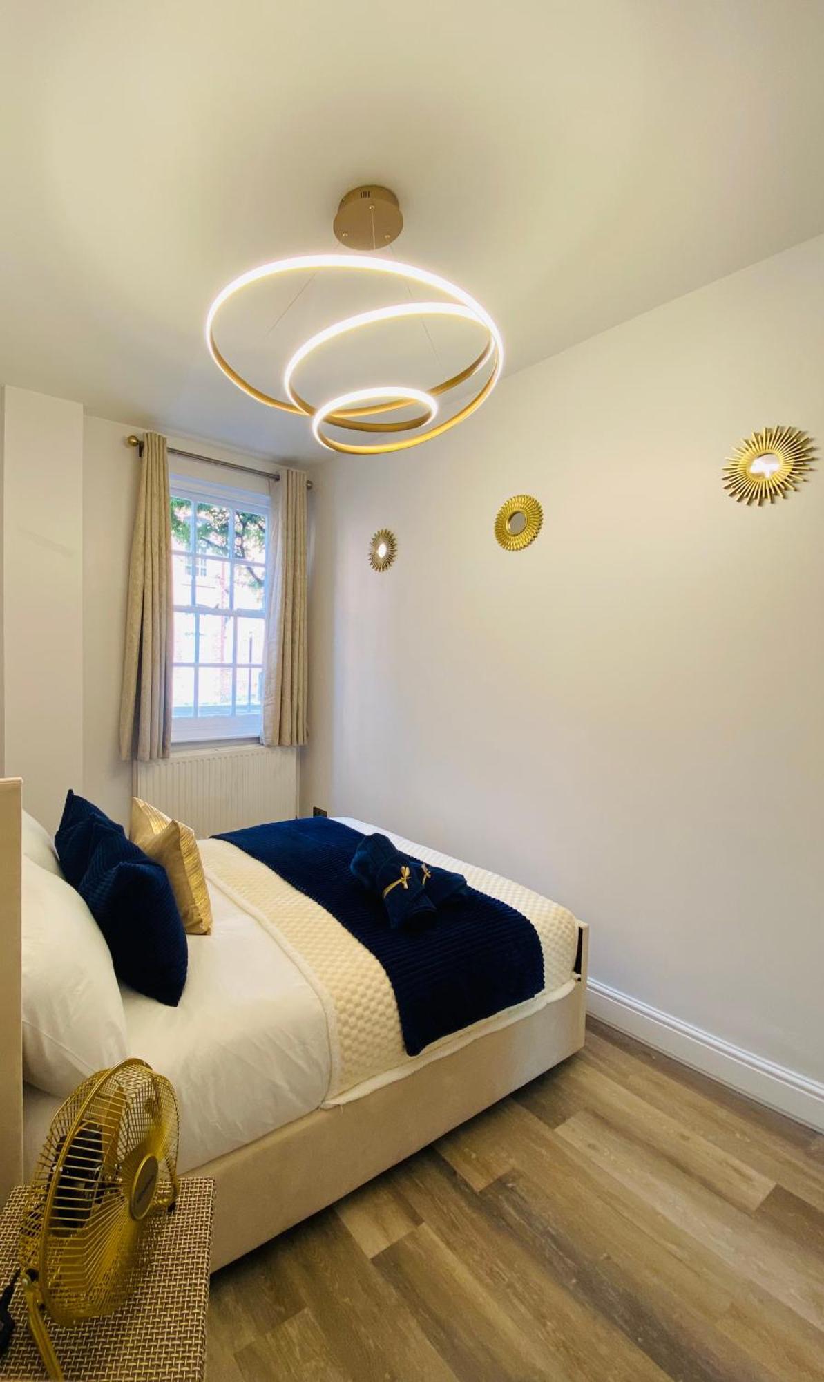Luxury Shoreditch Apartment 런던 외부 사진